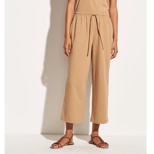 Vince Cropped Wide Leg Pull on Pant in Dune